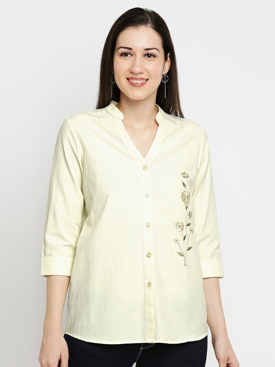 

ZINNIA Yellow Mandarin Collar Shirt Style Top