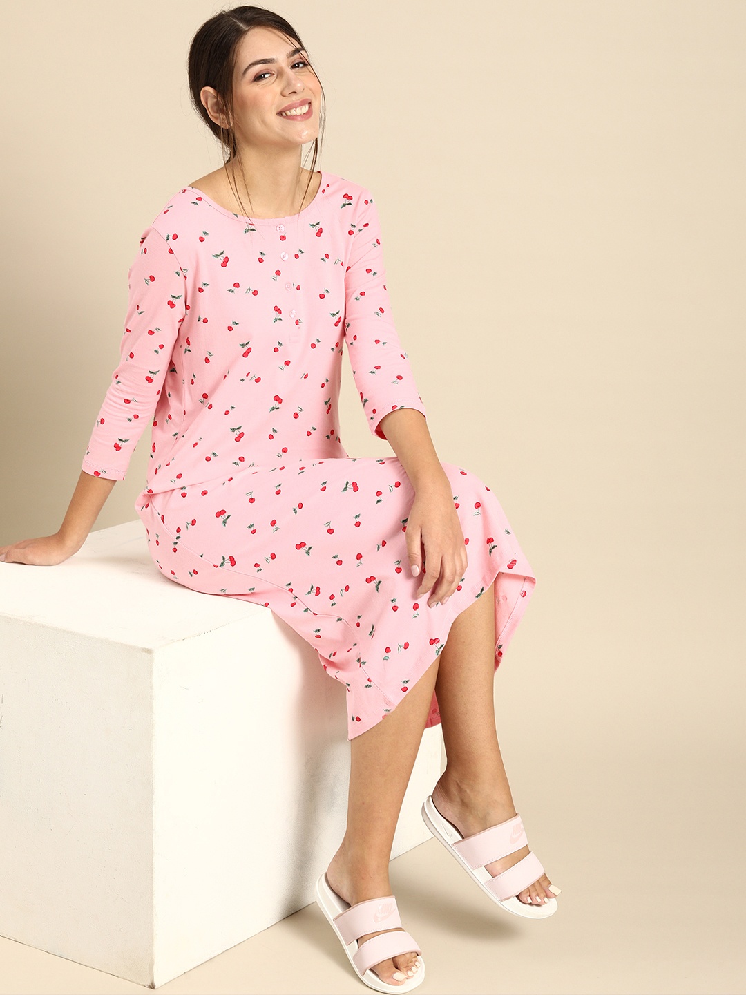 

Dreamz by Pantaloons Pink Printed Nightdress