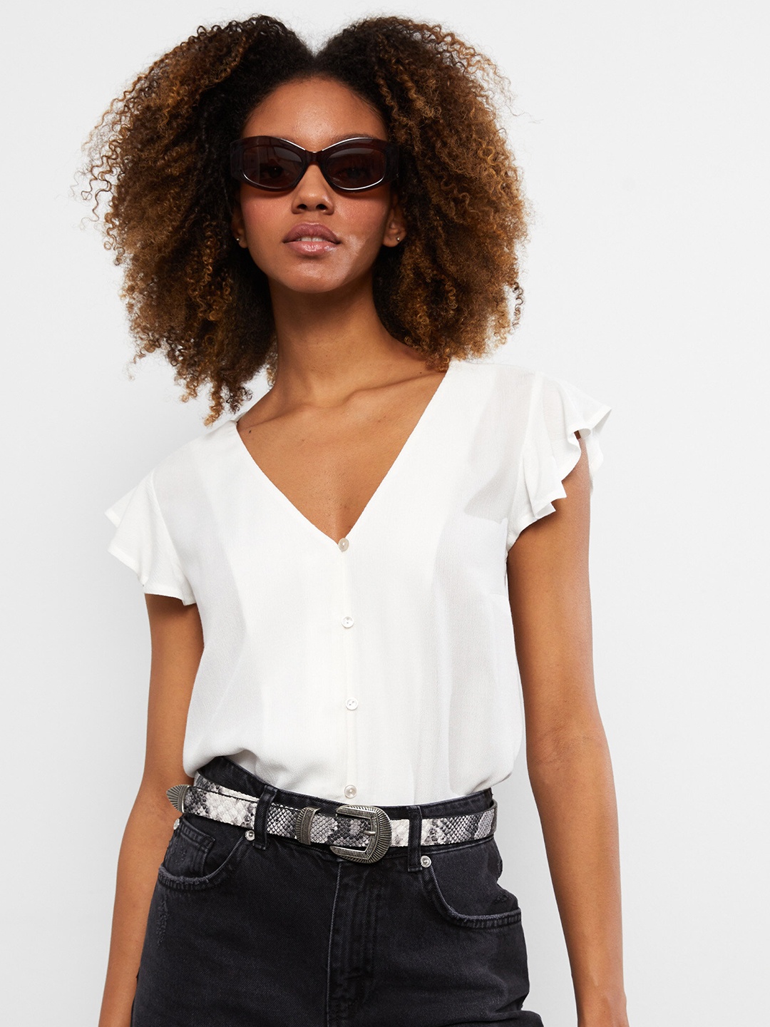 

LC Waikiki Off White Flutter sleeves Top
