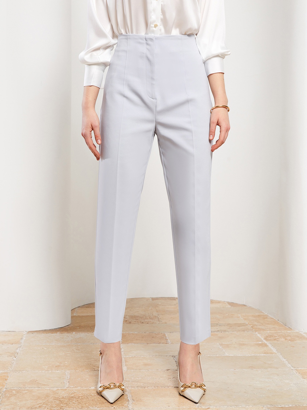 

LC Waikiki Women Grey Tapered Fit High-Rise Trousers