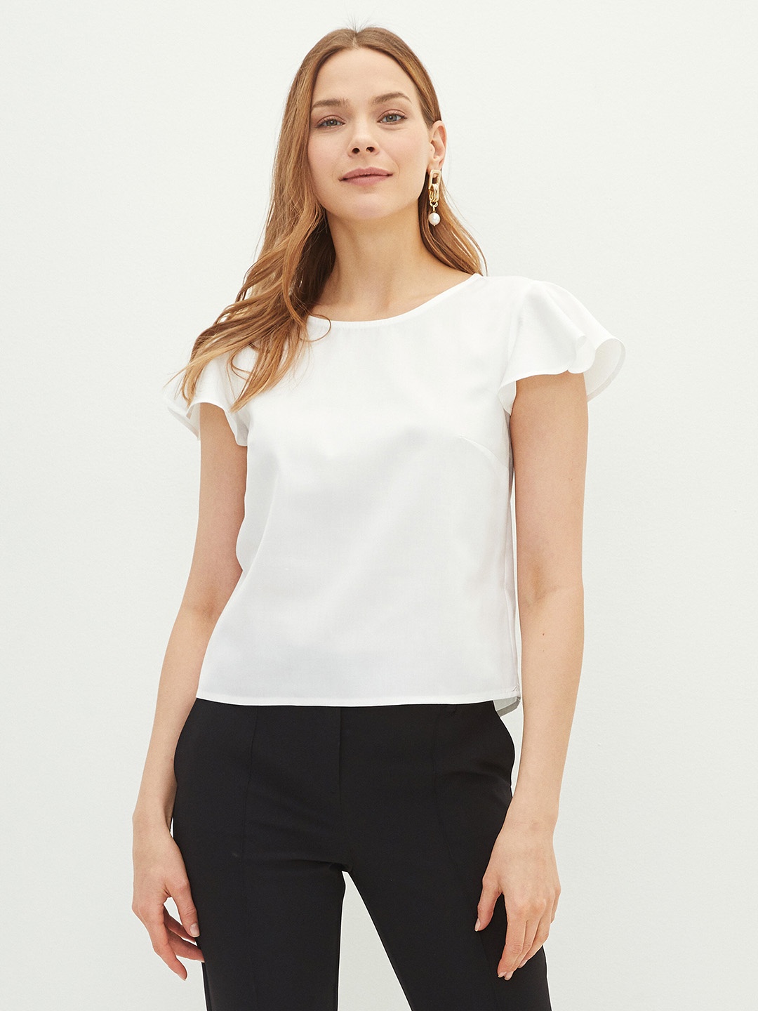 

LC Waikiki White Solid Flutter Sleeves Top