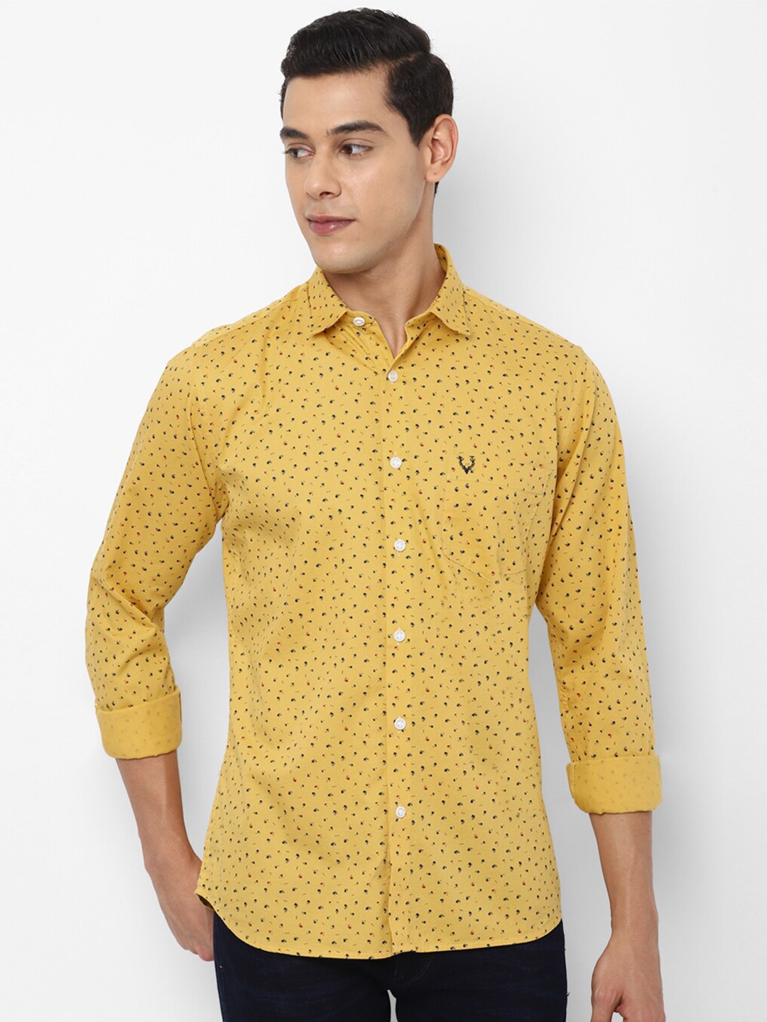 

Allen Solly Men Yellow Slim Fit Printed Casual Roll Up Sleeves Shirt