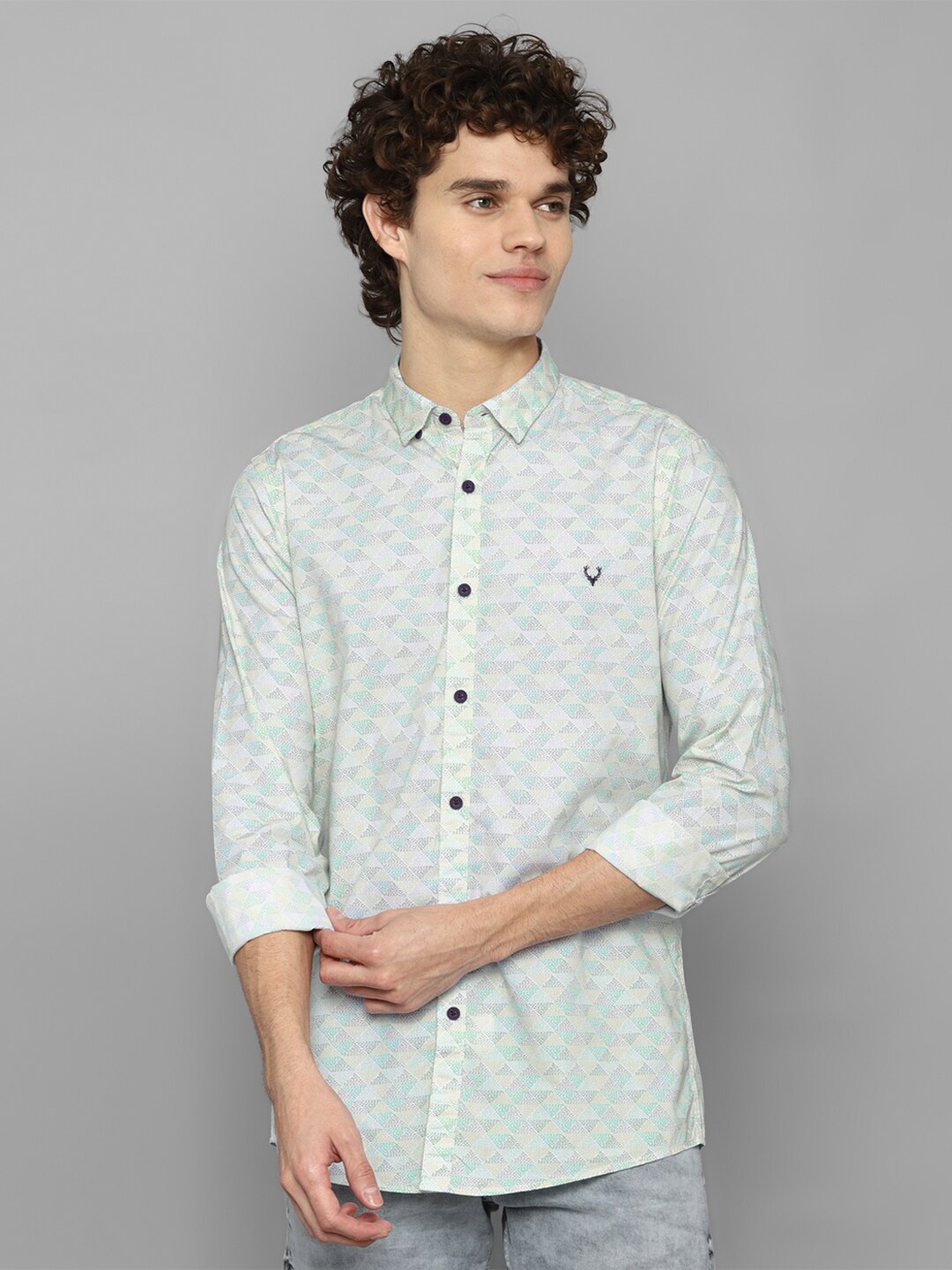 

Allen Solly Sport Men Green Printed Casual Shirt