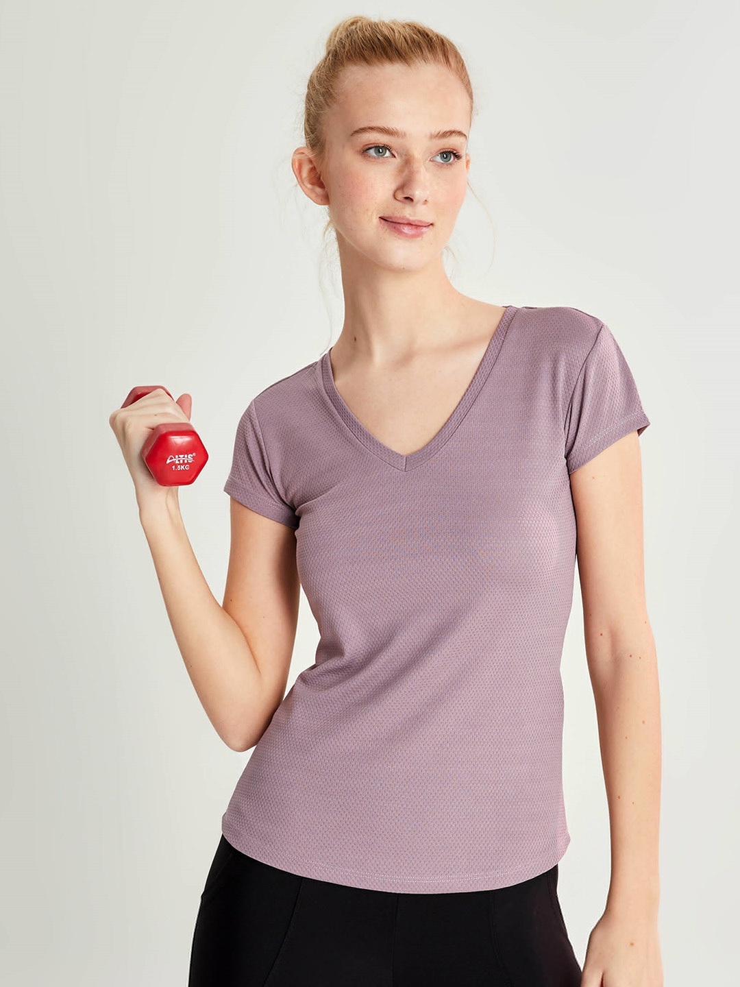 

LC Waikiki Women Mauve V-Neck Slim Fit T-shirt