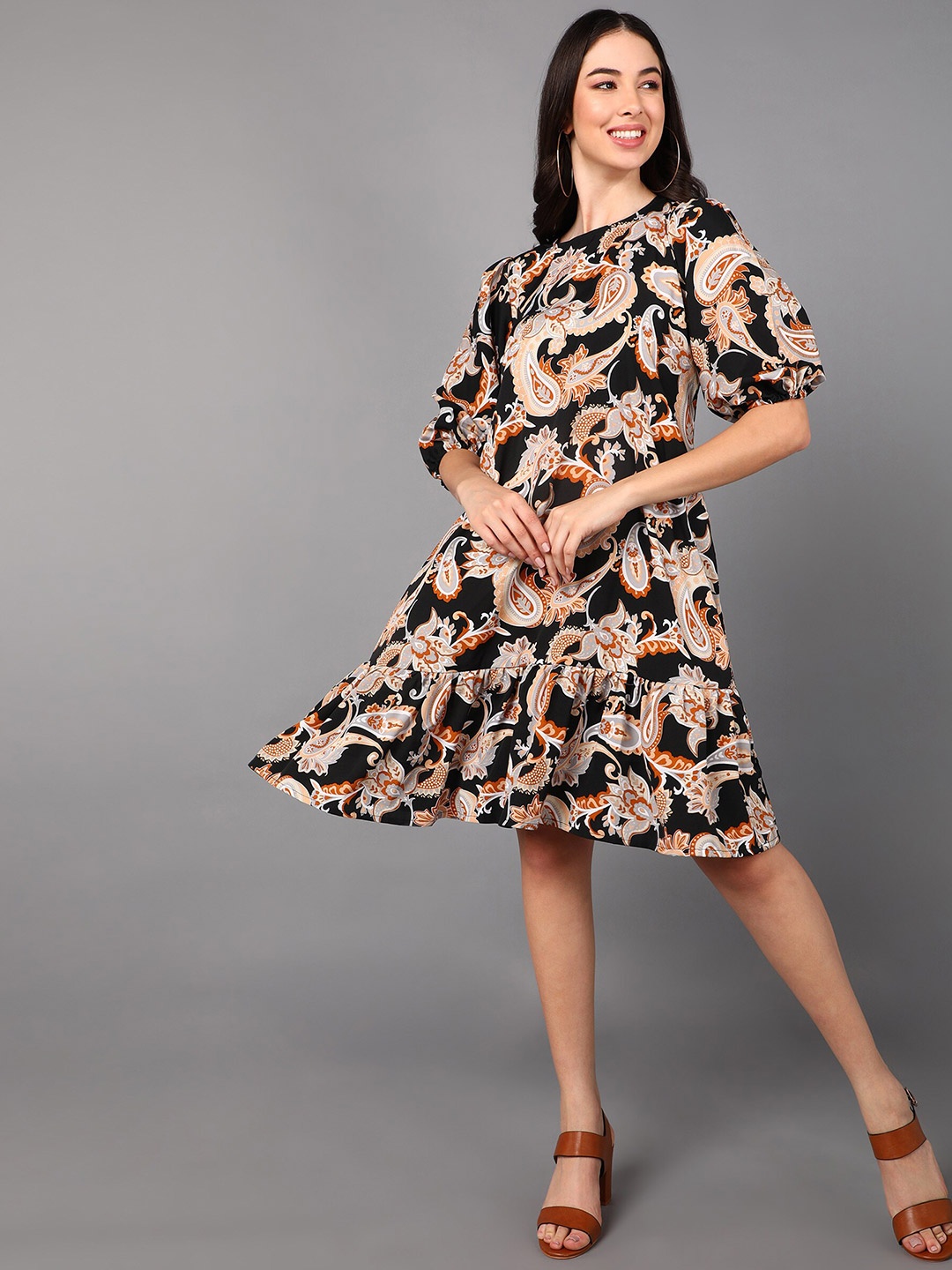 

Fashfun Black & Orange Floral Crepe Dress