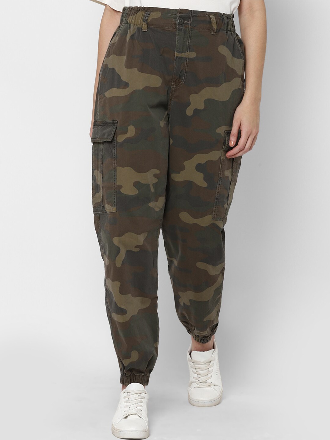 

AMERICAN EAGLE OUTFITTERS Women Olive Camouflage Cotton Slim Fit Joggers