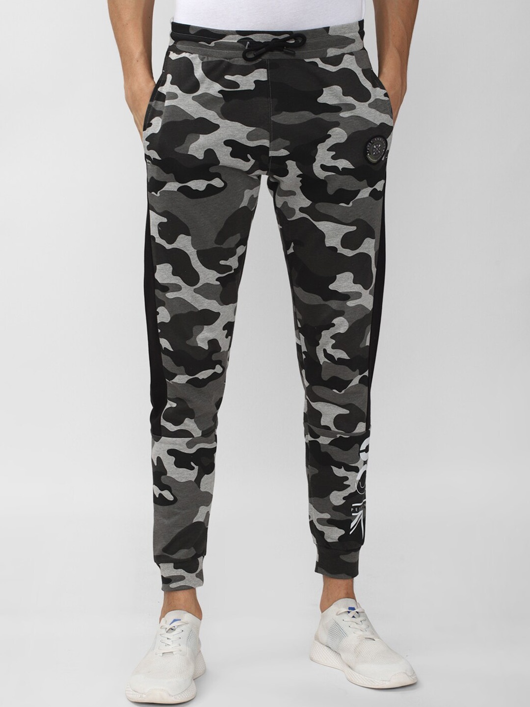 

Peter England Men Grey Printed Jogger Track Pants