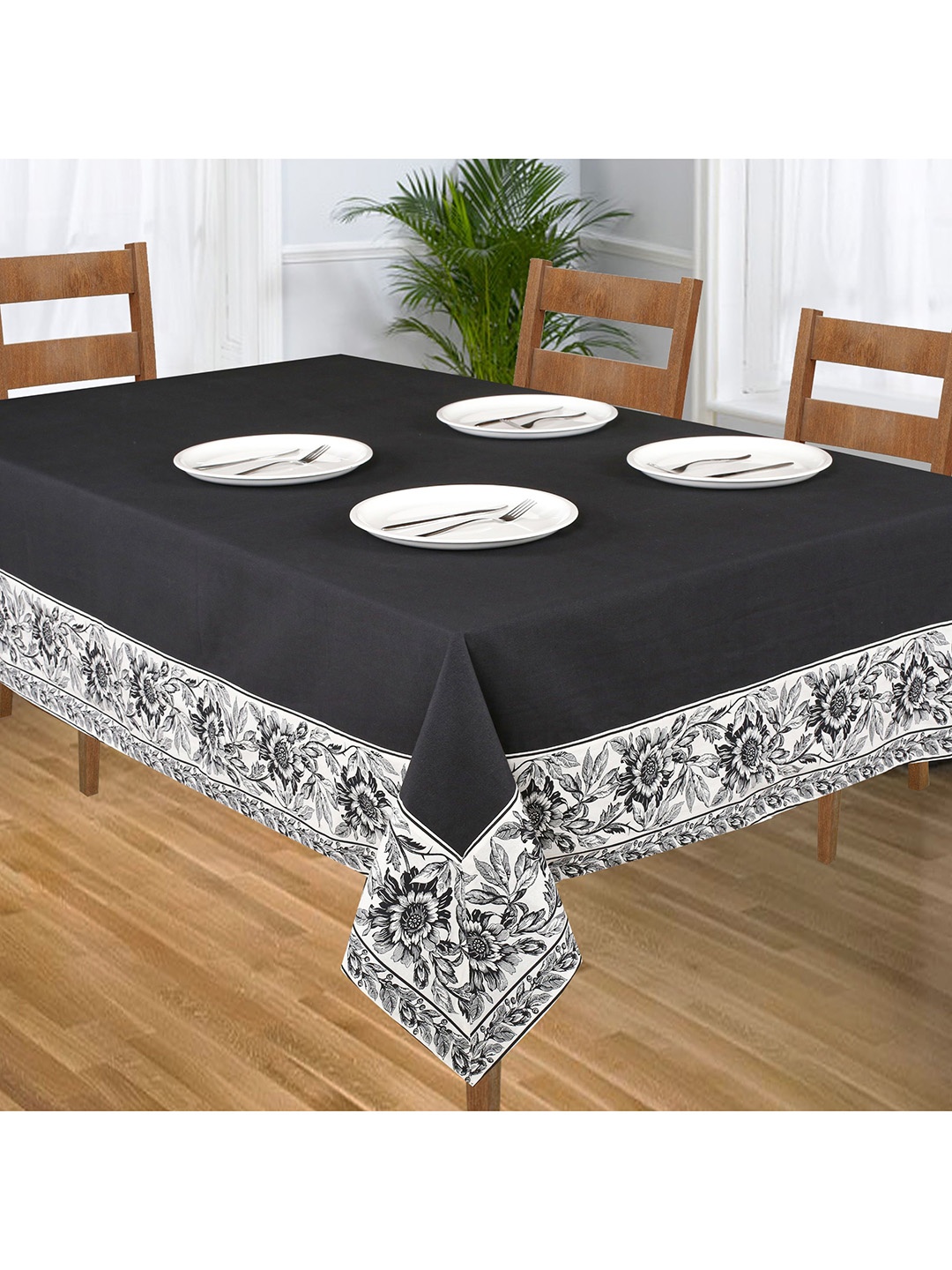 

SHADES of LIFE Black & White Printed Cotton 6-Seater Table Cover