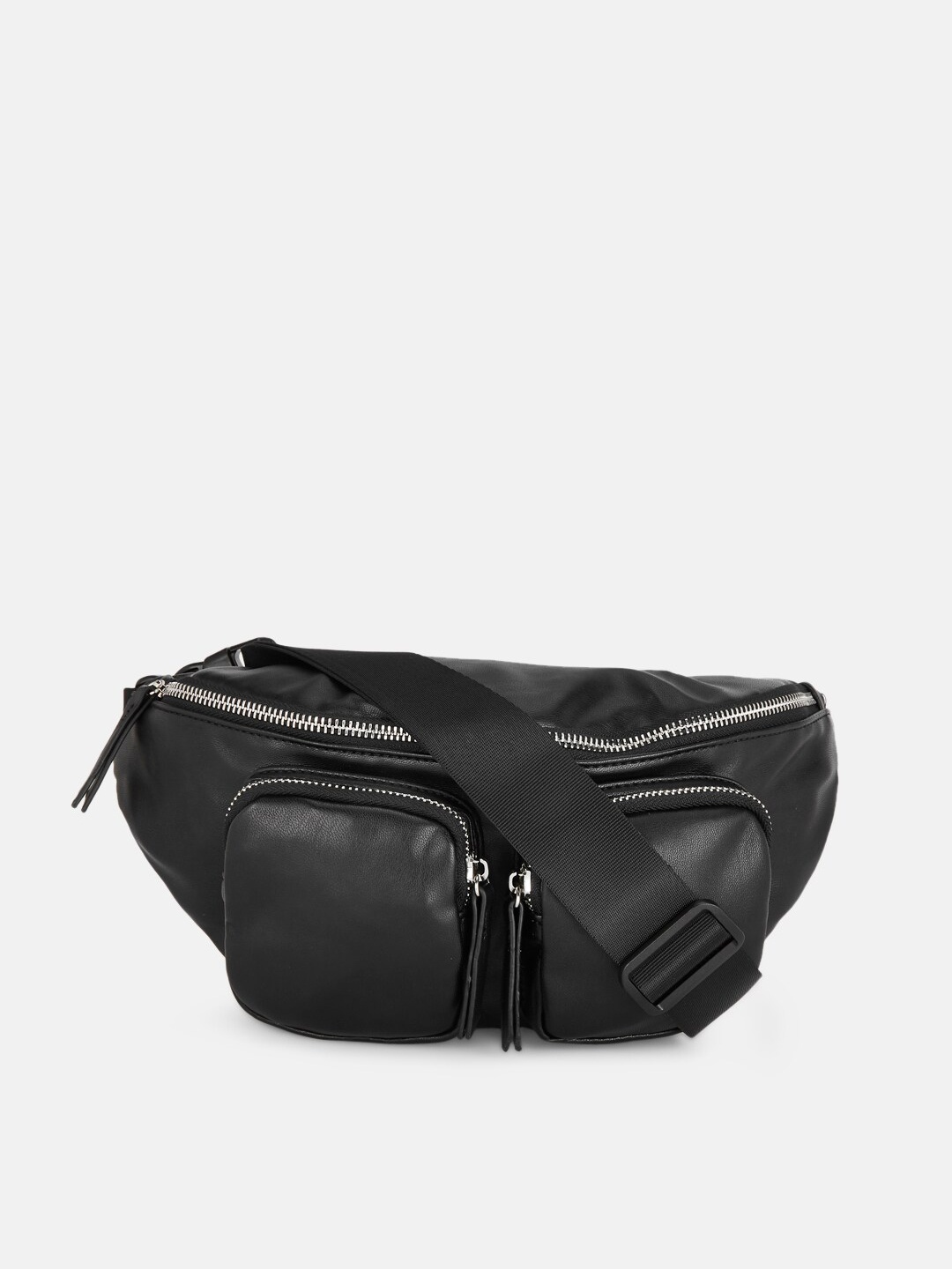 

Forever Glam by Pantaloons Black Leather Waist Pouch