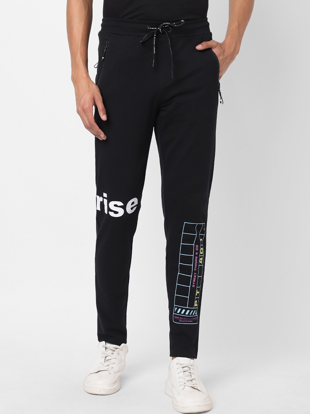 

Street Armor by Pantaloons Men Black Printed Track Pants