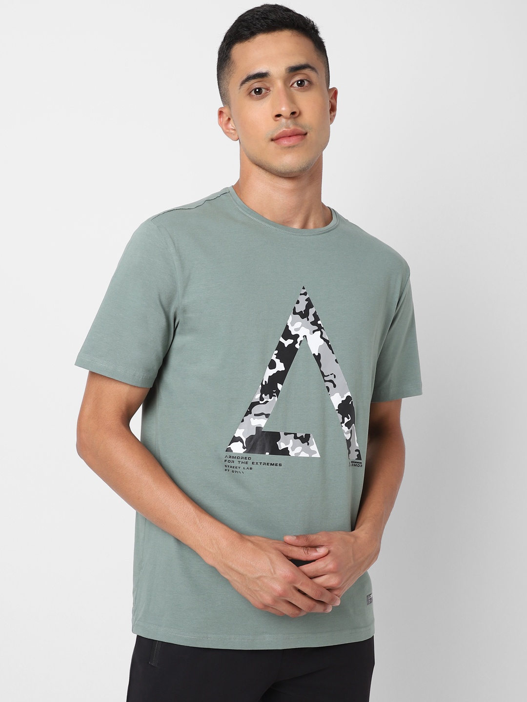 

Street Armor by Pantaloons Men Green Printed T-shirt