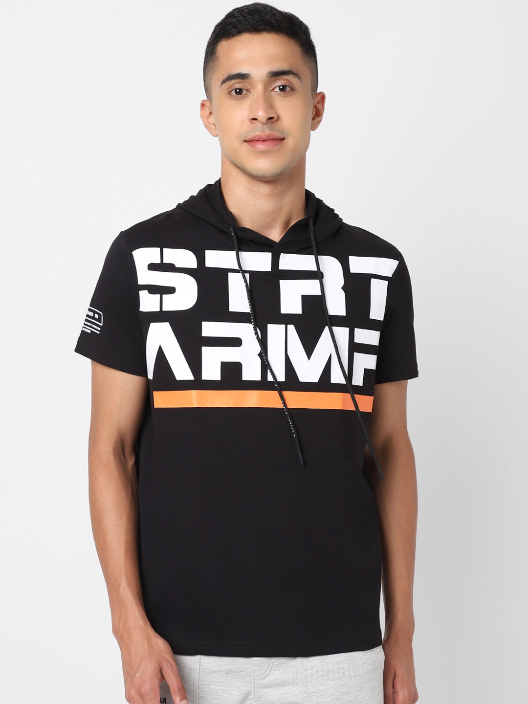 

Street Armor by Pantaloons Men Black Typography Printed T-shirt