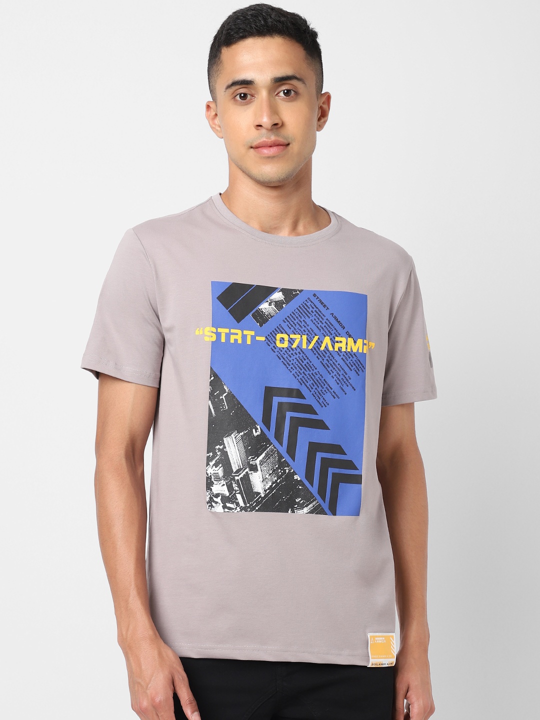 

Street Armor by Pantaloons Men Grey Printed Cotton T-shirt