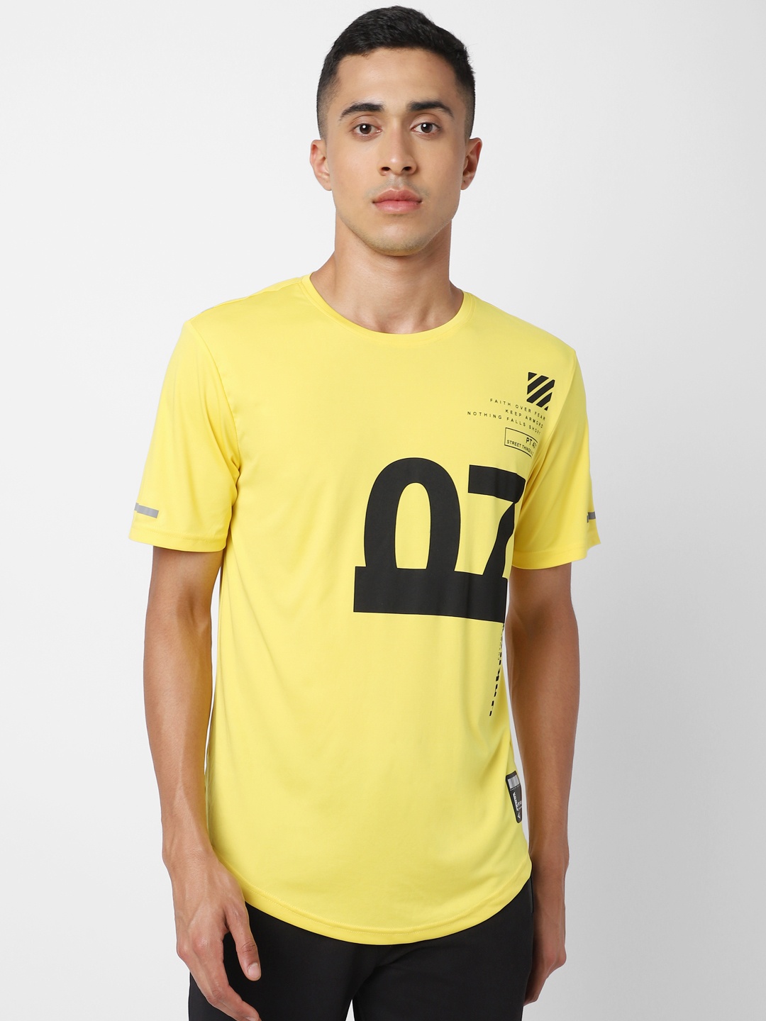 

Street Armor by Pantaloons Men Yellow Typography Printed Polyester T-shirt