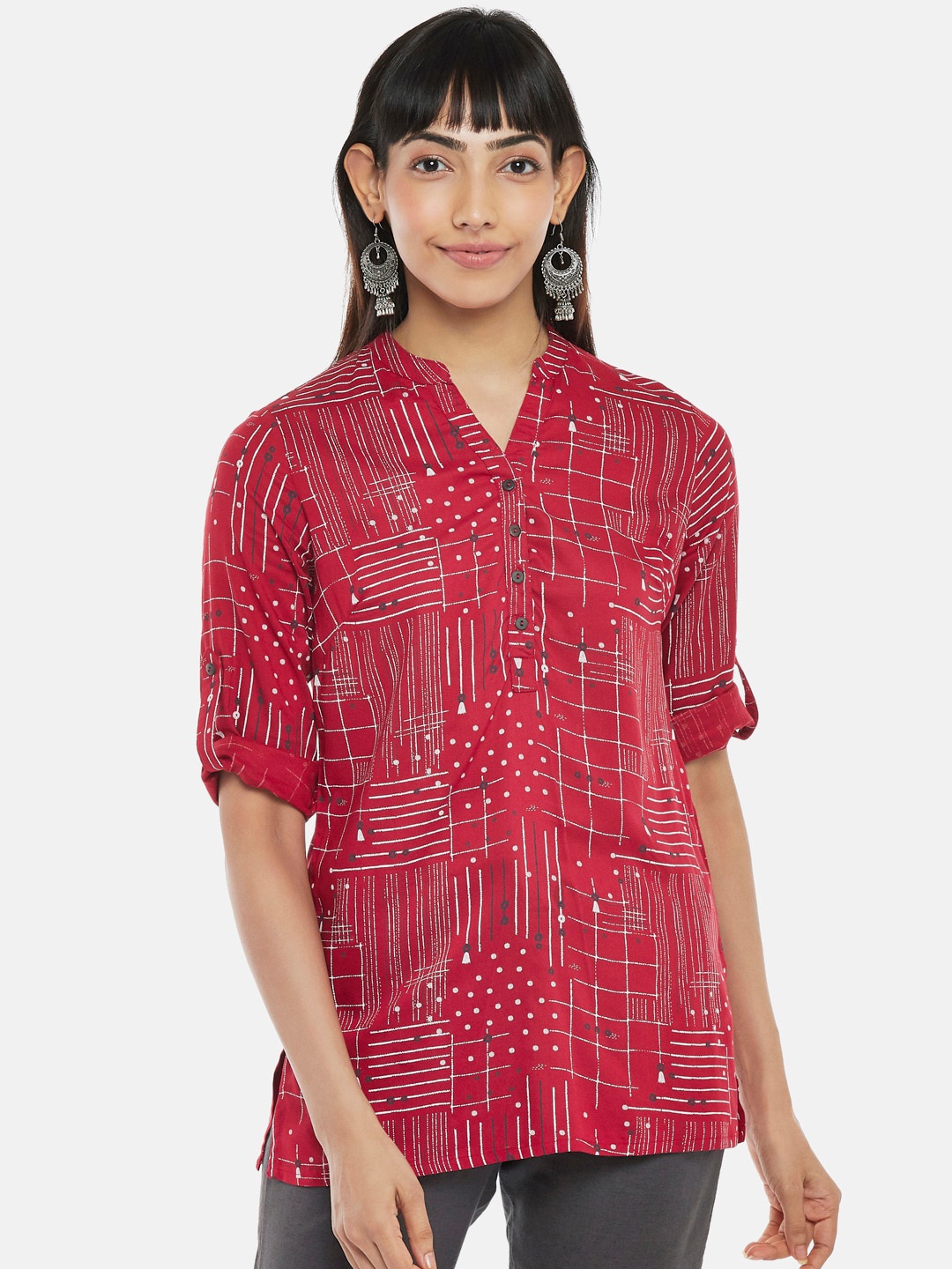 

AKKRITI BY PANTALOONS Red & White Shirt Collar Printed Tunic