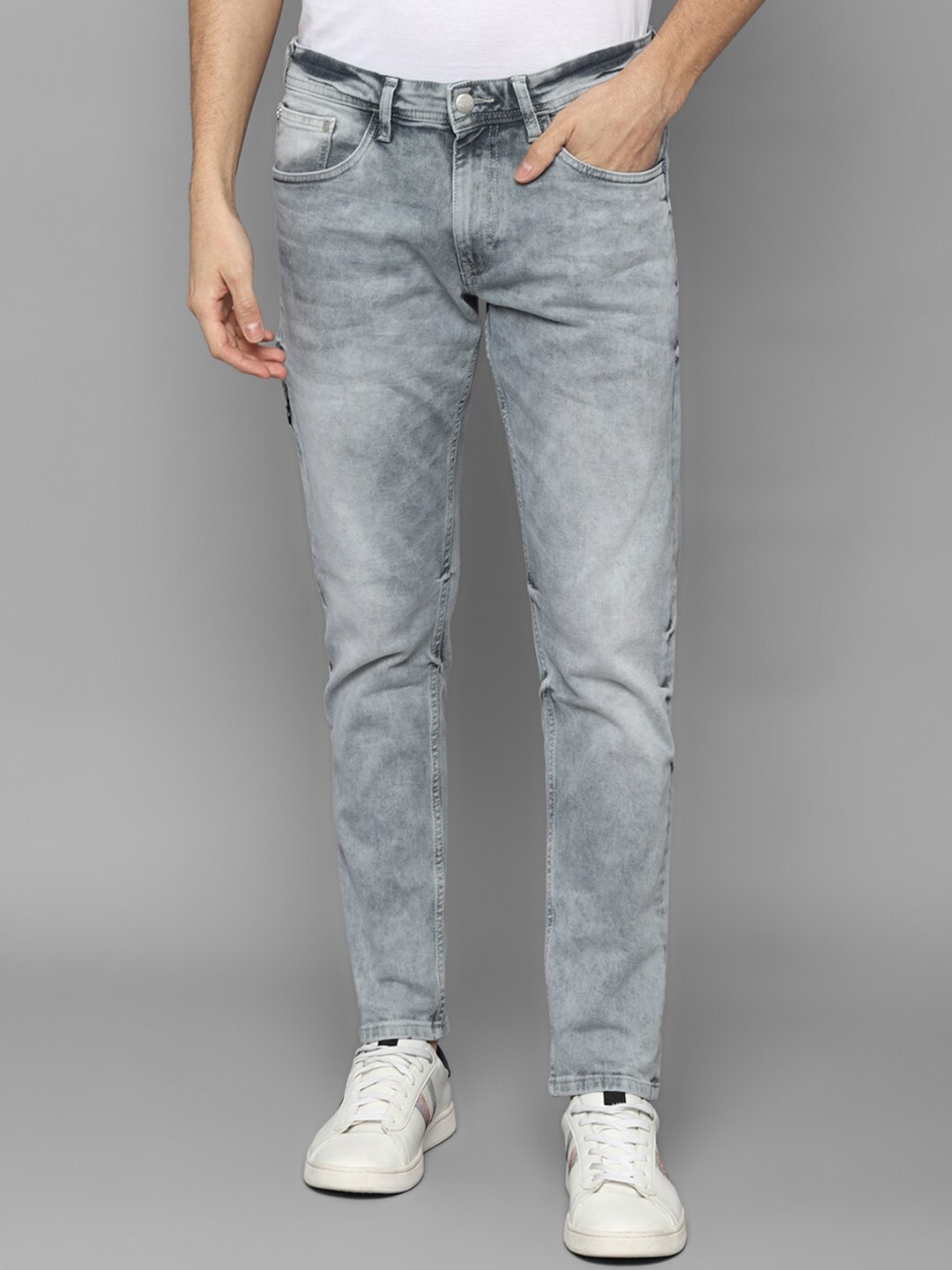 

Allen Solly Sport Men Slim Fit Heavy Fade Jeans, Grey