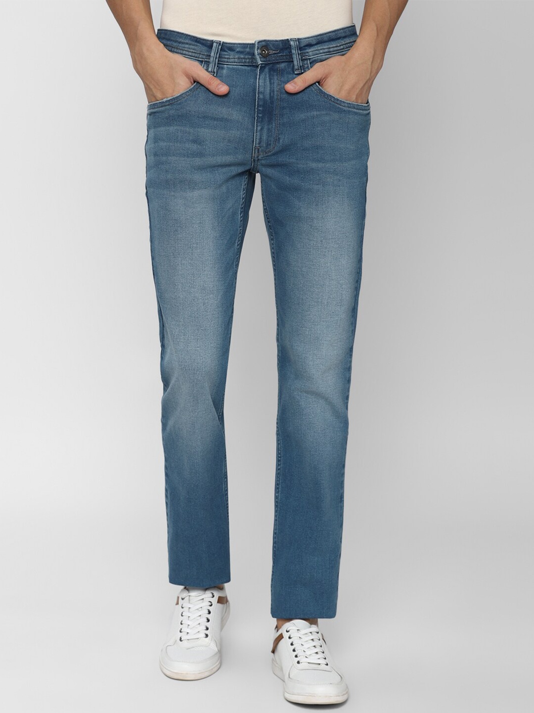 

VAN HEUSEN DENIM LABS Men Blue Slim Fit Heavy Fade Jeans