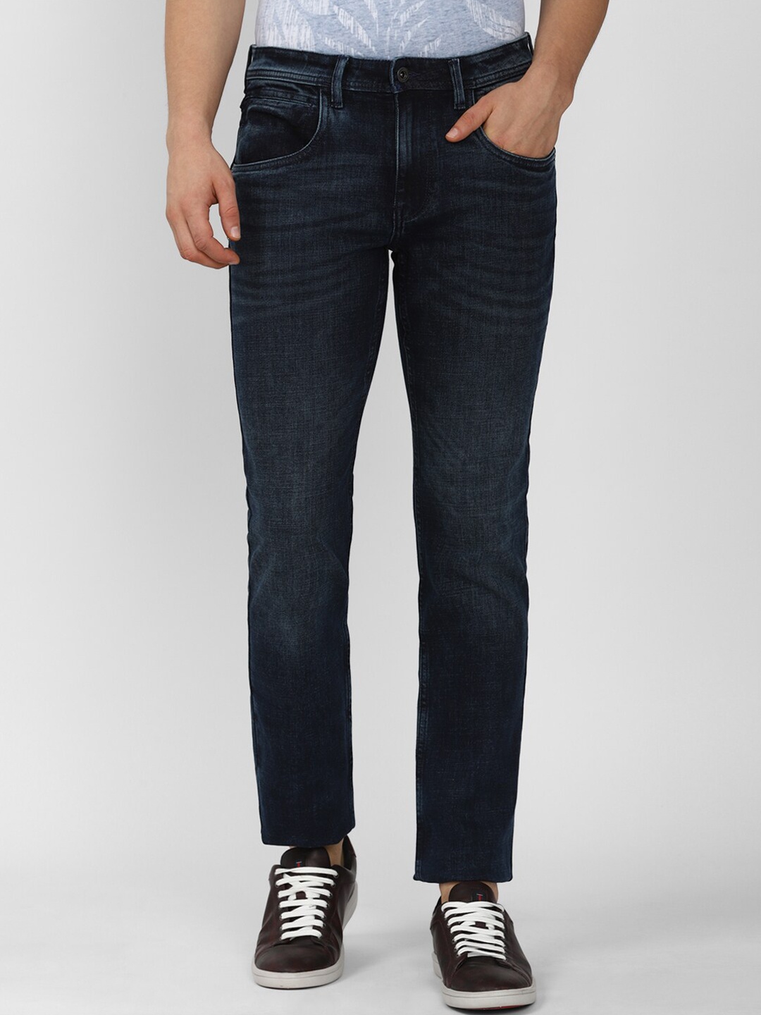 

VAN HEUSEN DENIM LABS Men Navy Blue Heavy Fade Jeans