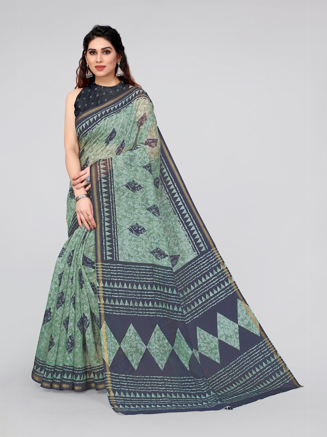 

MIRCHI FASHION Teal & Grey Floral Zari Saree