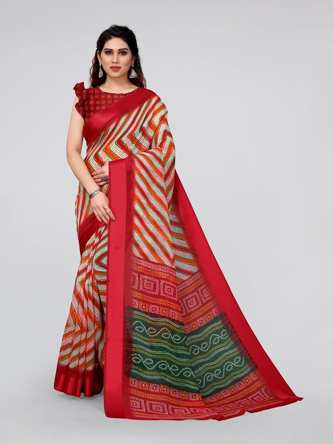 

MIRCHI FASHION Red & Green Cotton Blend Bandhani Saree