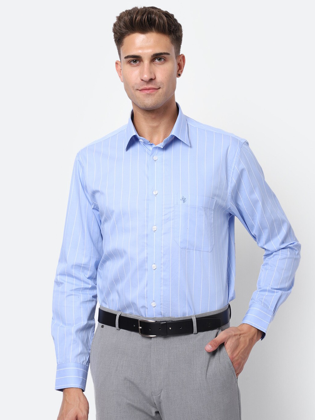 

Cantabil Men Blue Striped Formal Shirt