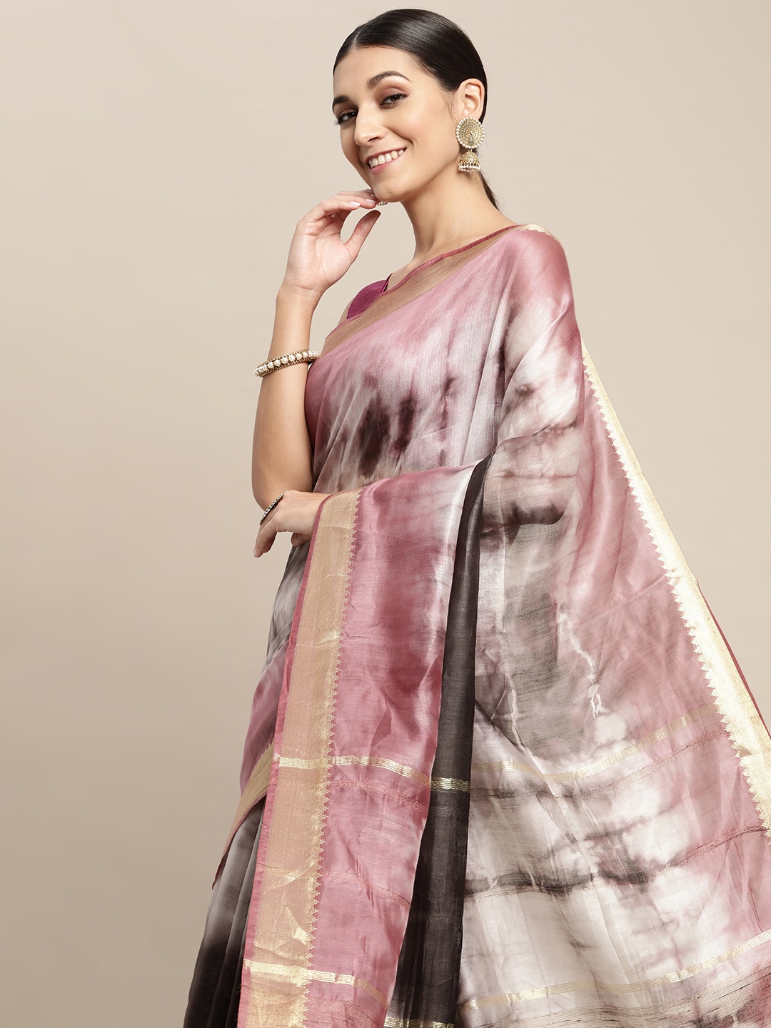 

swatika Black & Maroon Tie and Dye Pure Silk Bhagalpuri Saree
