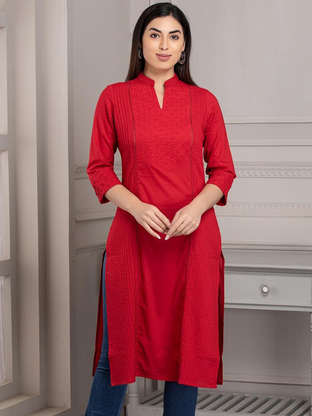 

Lakshita Women Red Thread Work Kurta