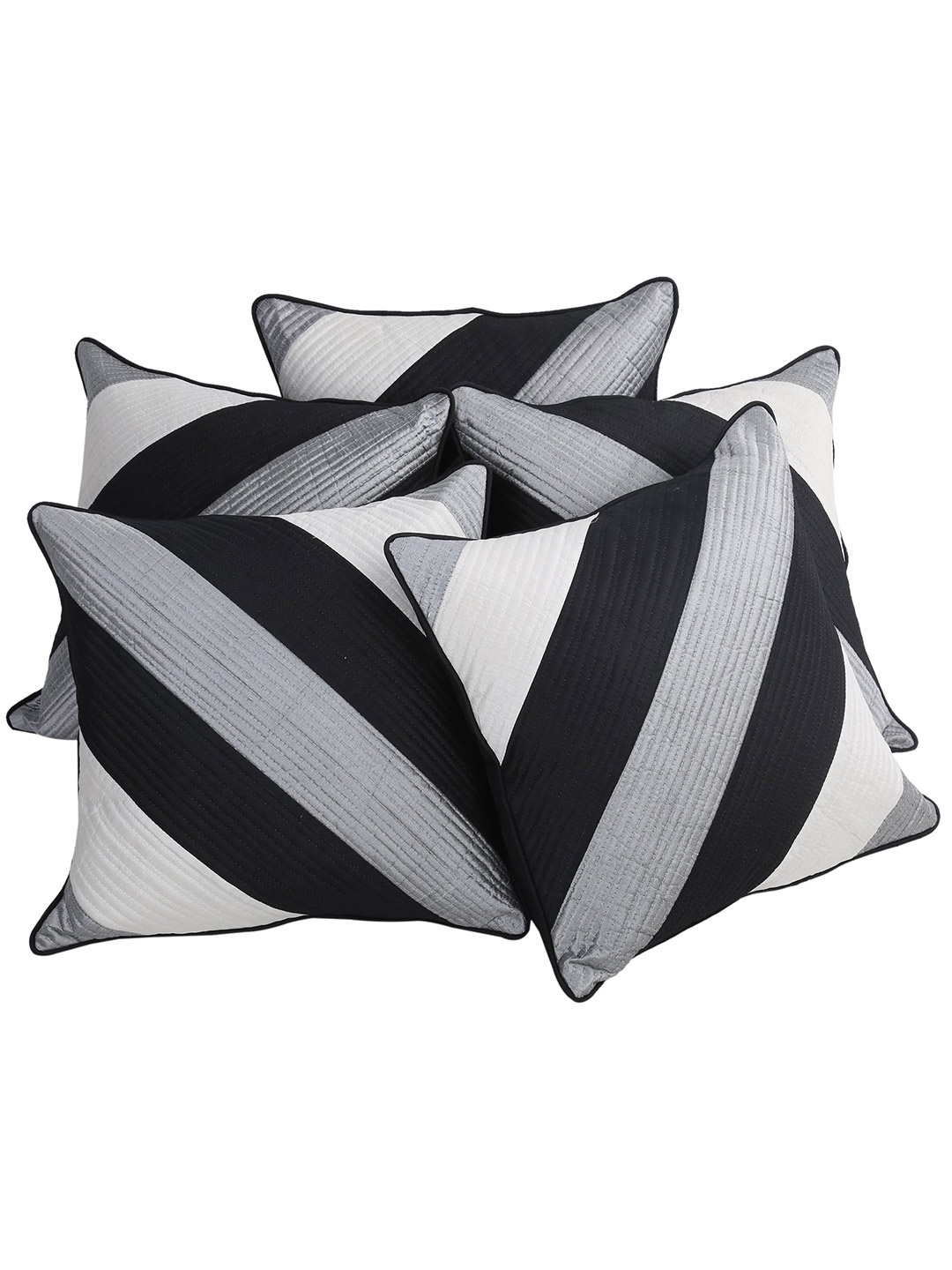 

Clasiko Black & Grey Pack of 5 Striped Square Cushion Covers