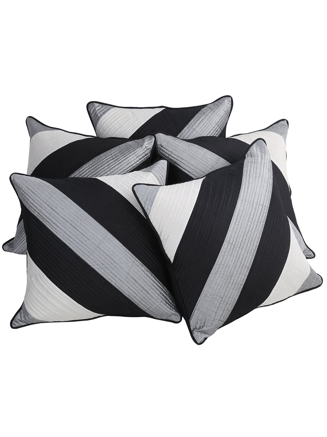 

Clasiko Black & Grey Pack of 5 Striped Square Cushion Covers