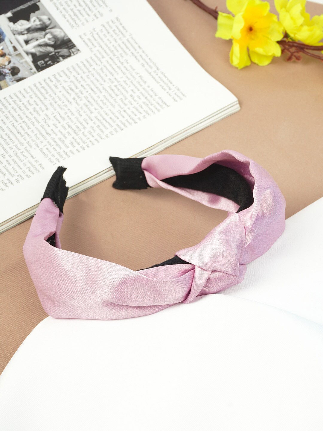 

Emmie Women Pink Knotted Hairband