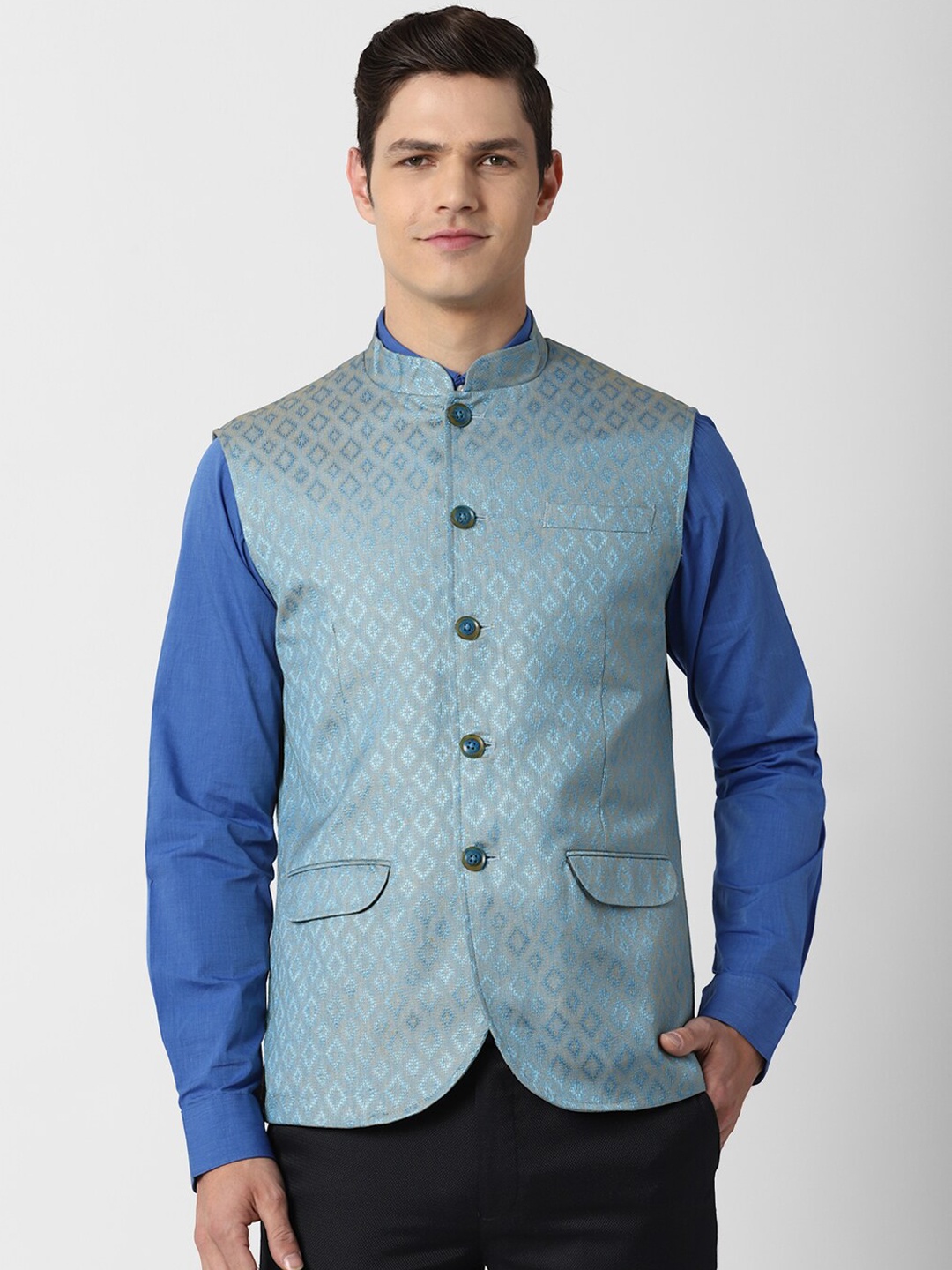 

Peter England Elite Men Blue Printed Nehru Jackets