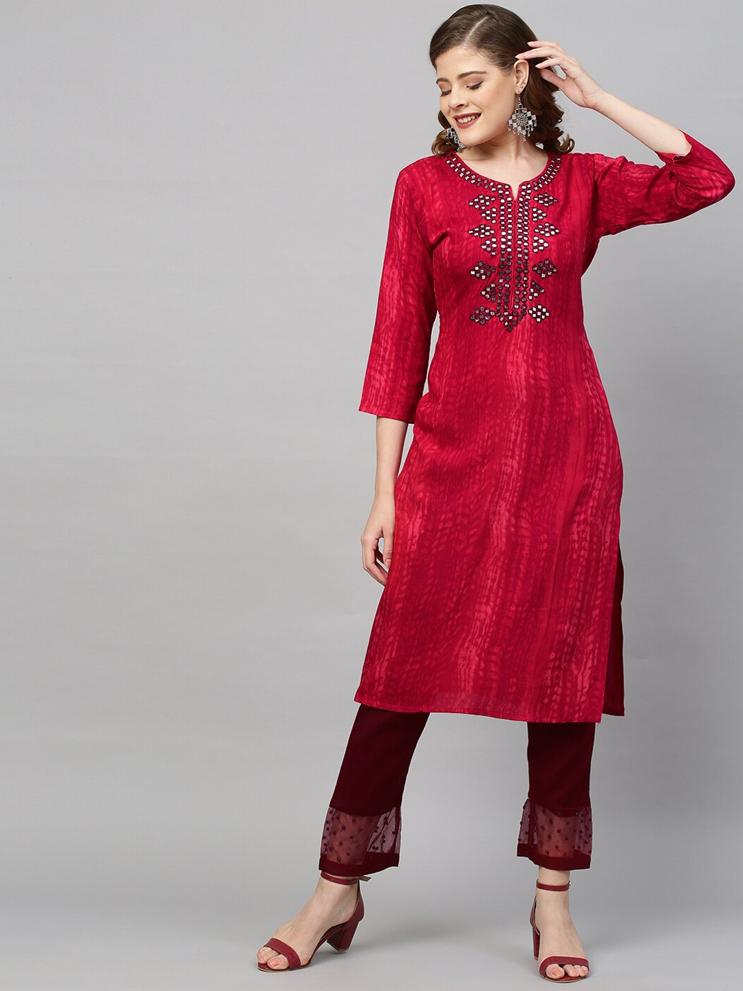

FASHOR Women Red Embellished Mirror Work Kurta
