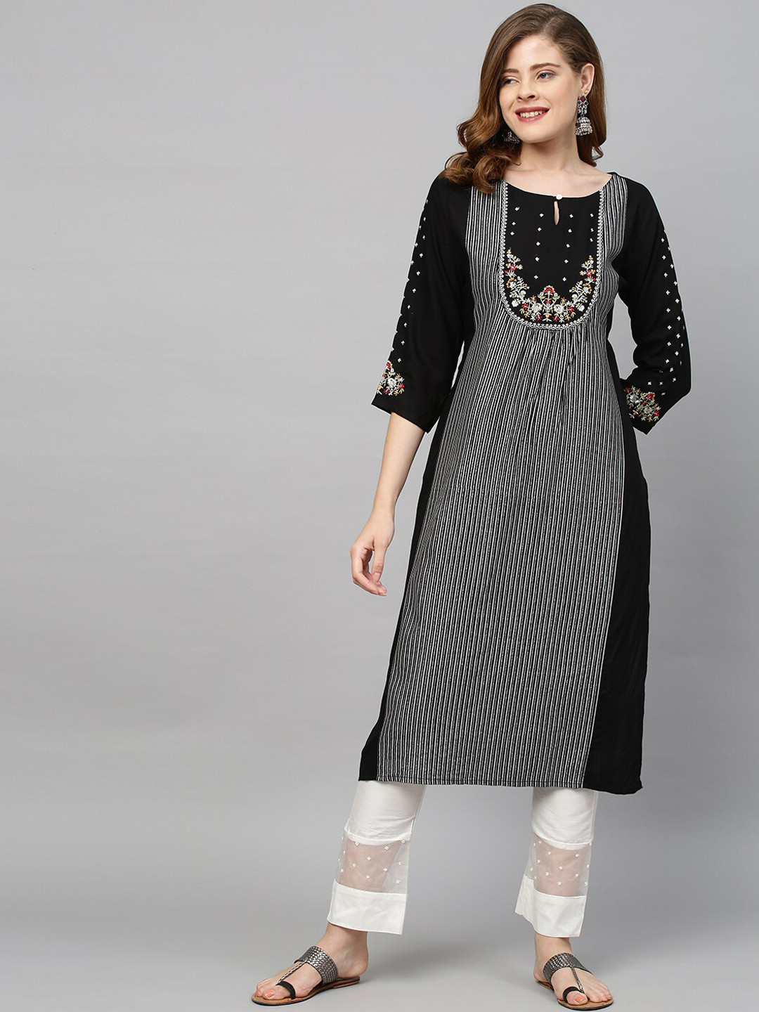 

FASHOR Women Black Geometric Checked Kurta