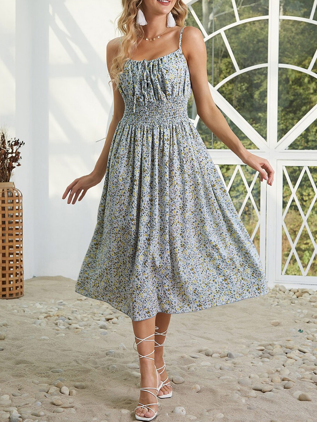 

URBANIC women Blue Floral Midi Dress