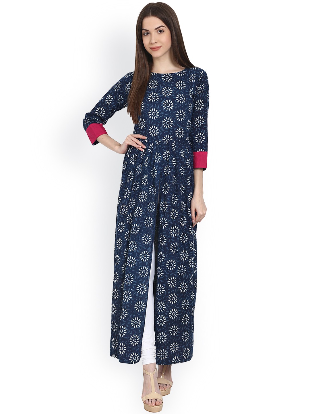 

Nayo Women Black & Blue Printed A-Line Kurta