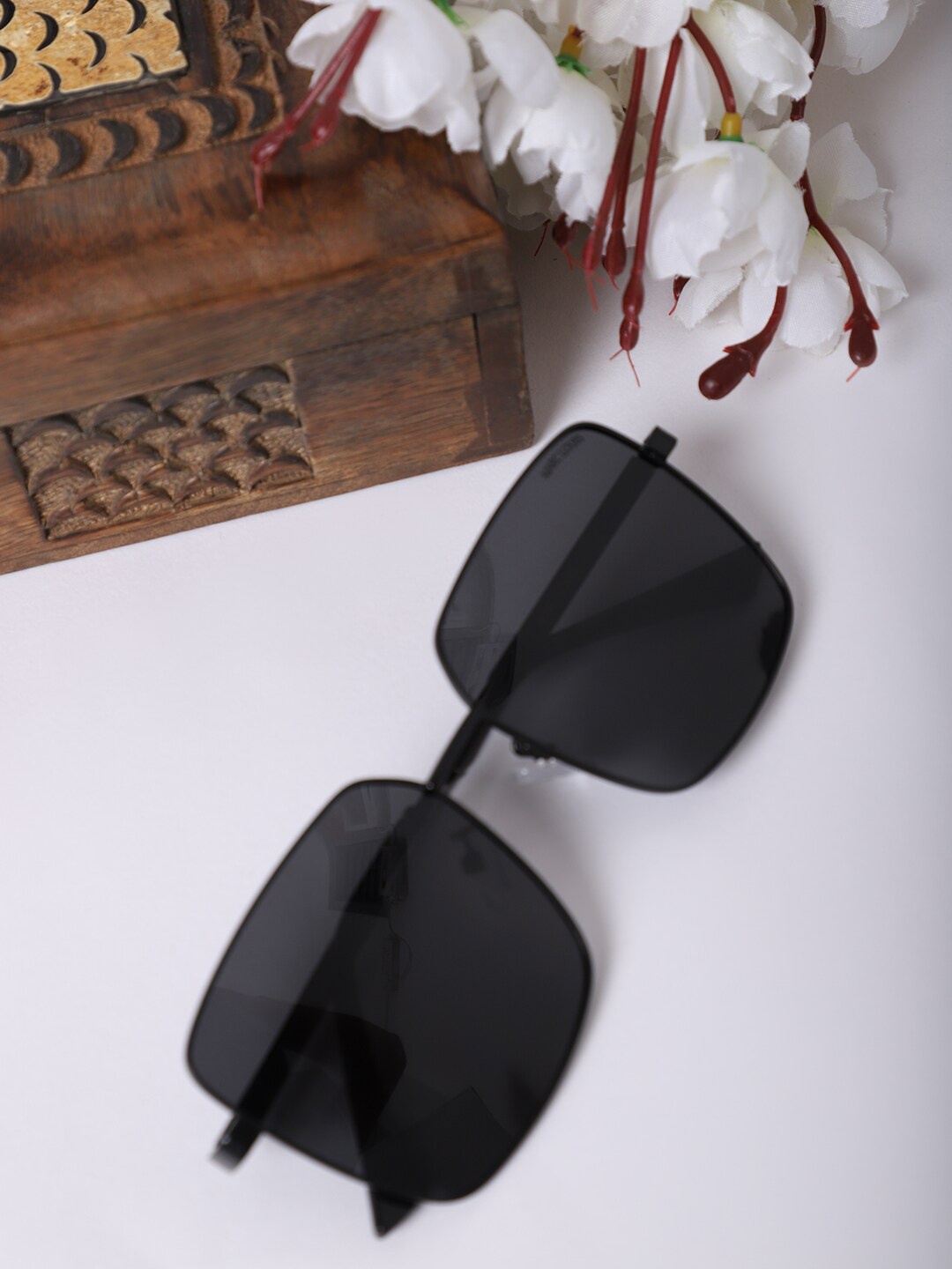 

MARC LOUIS Men Grey Lens & Black Aviator Sunglasses -MARC LOUIS P6330 GREY SG