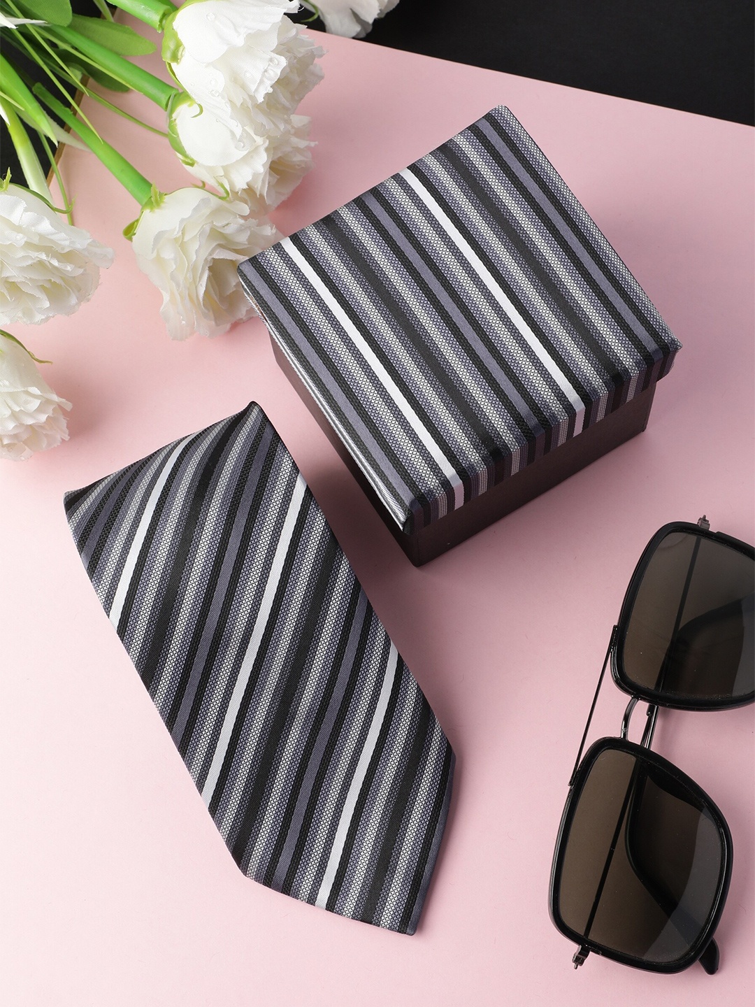 

Alvaro Castagnino Men Black & White Striped Ascot Tie