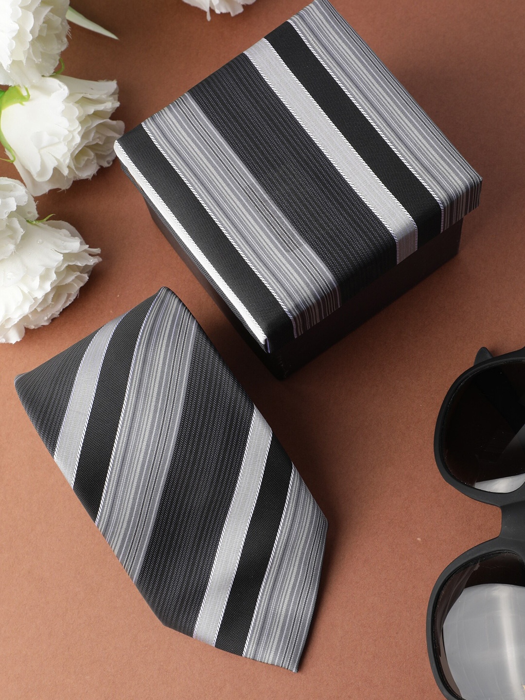 

Alvaro Castagnino Men Grey & Black Striped Broad Tie
