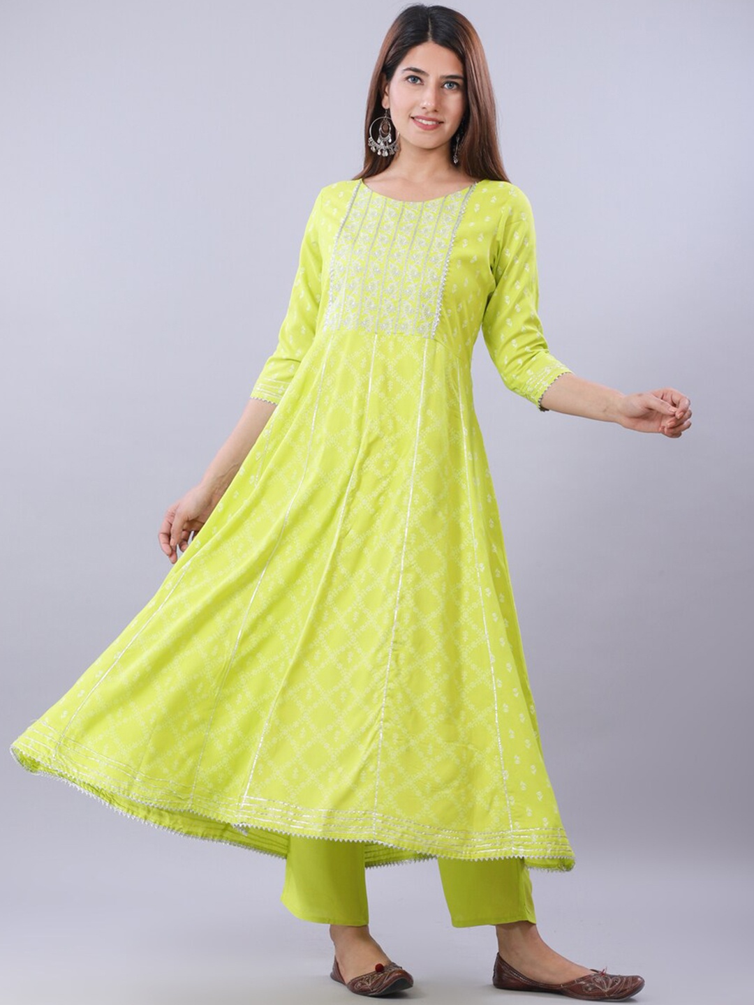 

TOULIN Women Lime Green Floral Printed Kurta with Palazzos & With Dupatta