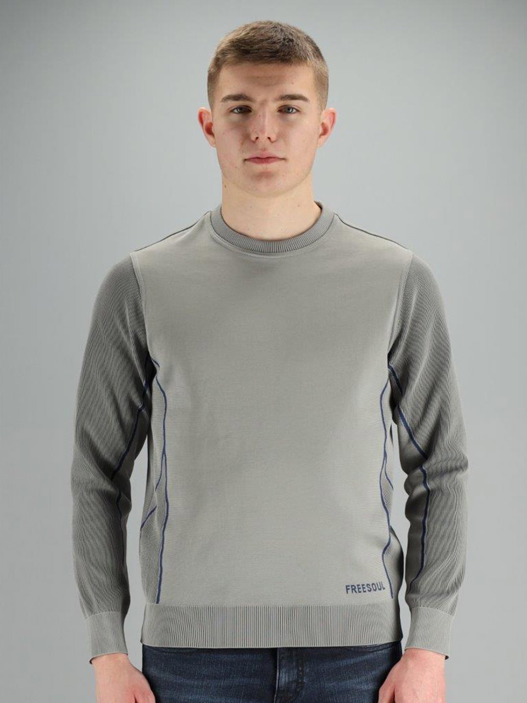 

FREESOUL Men Grey Sweatshirt
