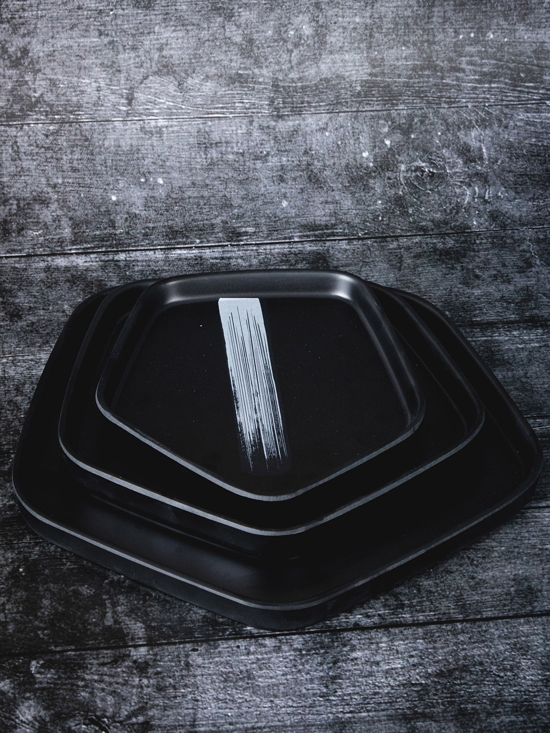 

Stehlen Set Of 2 Black Printed Melamine Pentagon Food Platter