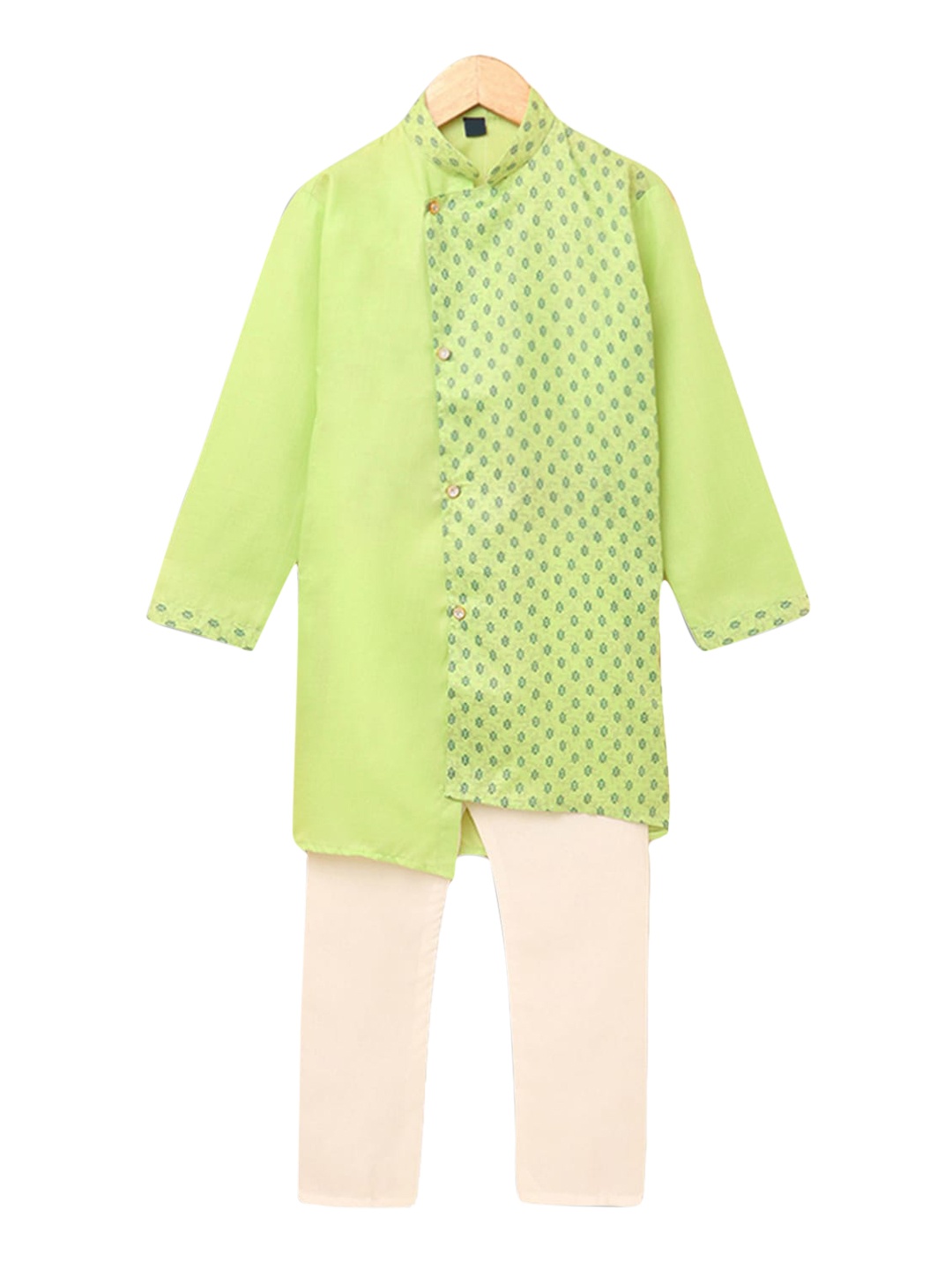 

Hopscotch Boys Green Printed Pure Cotton Kurta with Pyjamas