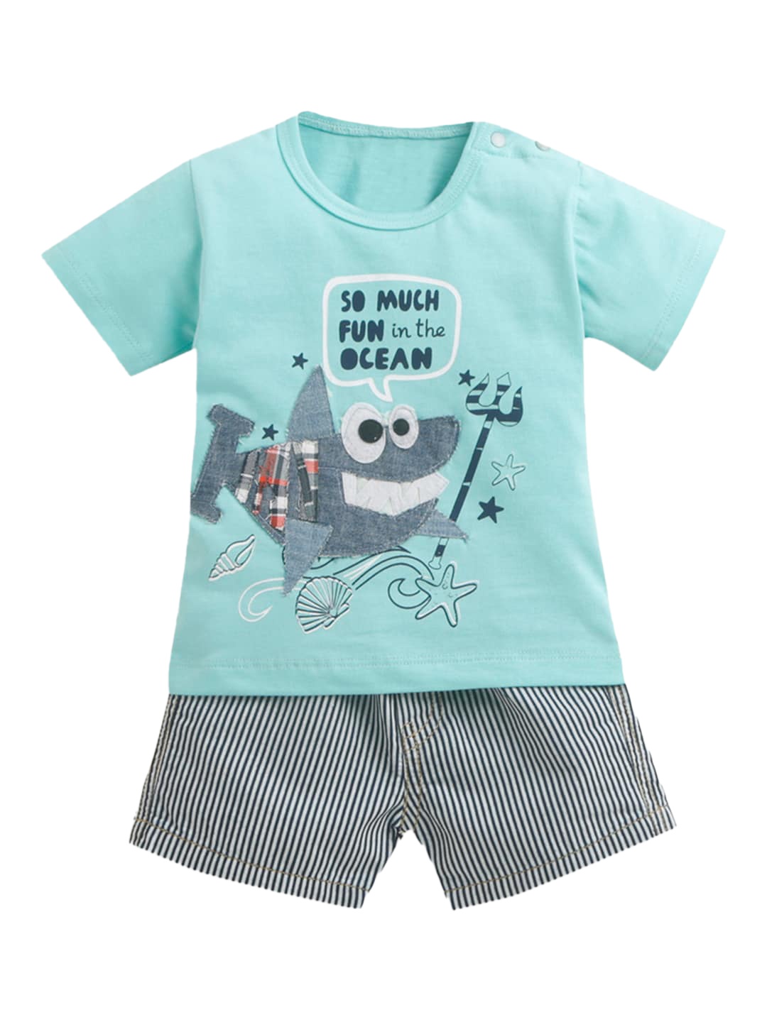 

Hopscotch Boys Green & White Printed T-shirt with Shorts