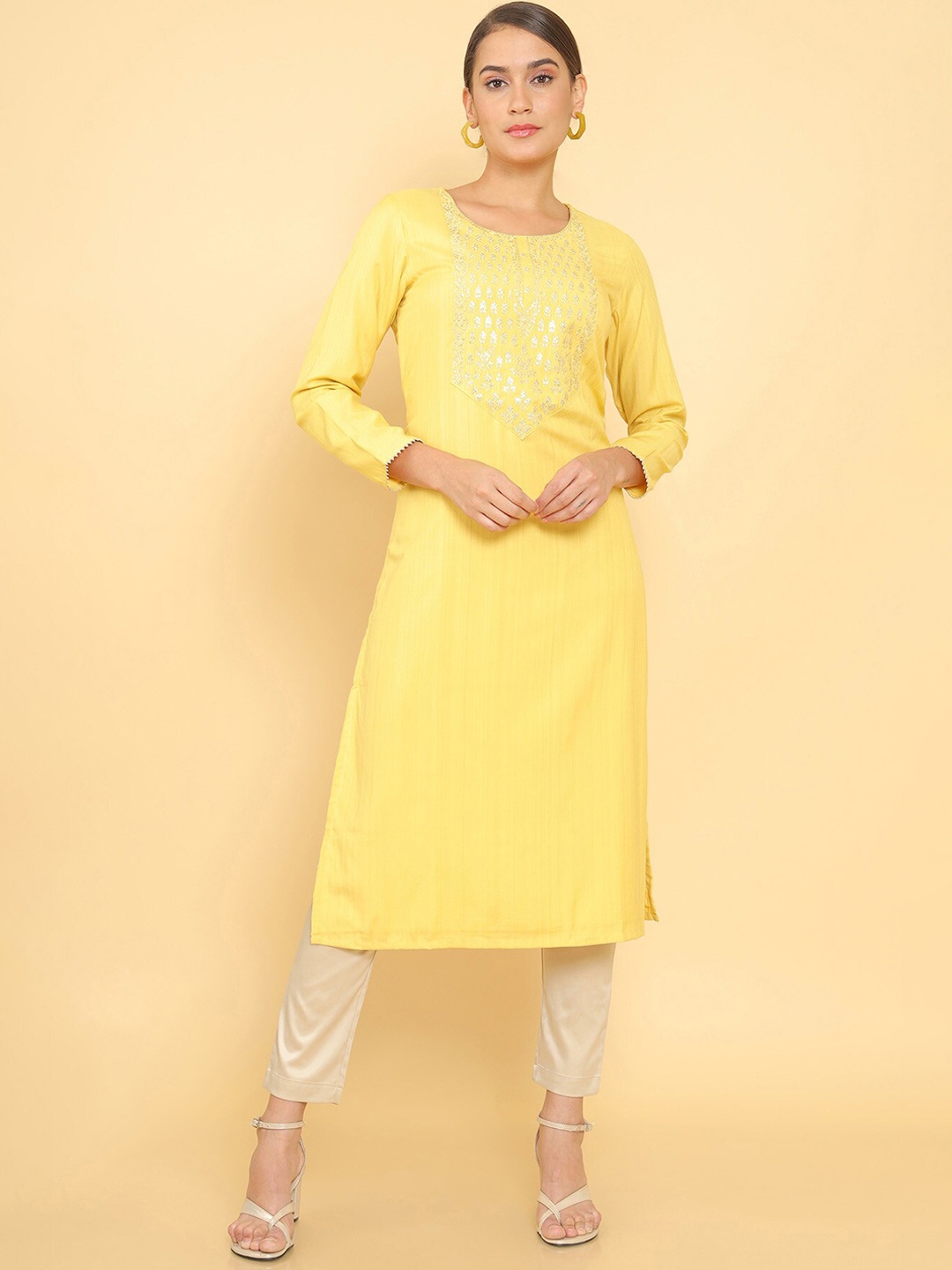 

Soch Women Yellow Embroidered Yoke Design Kurta