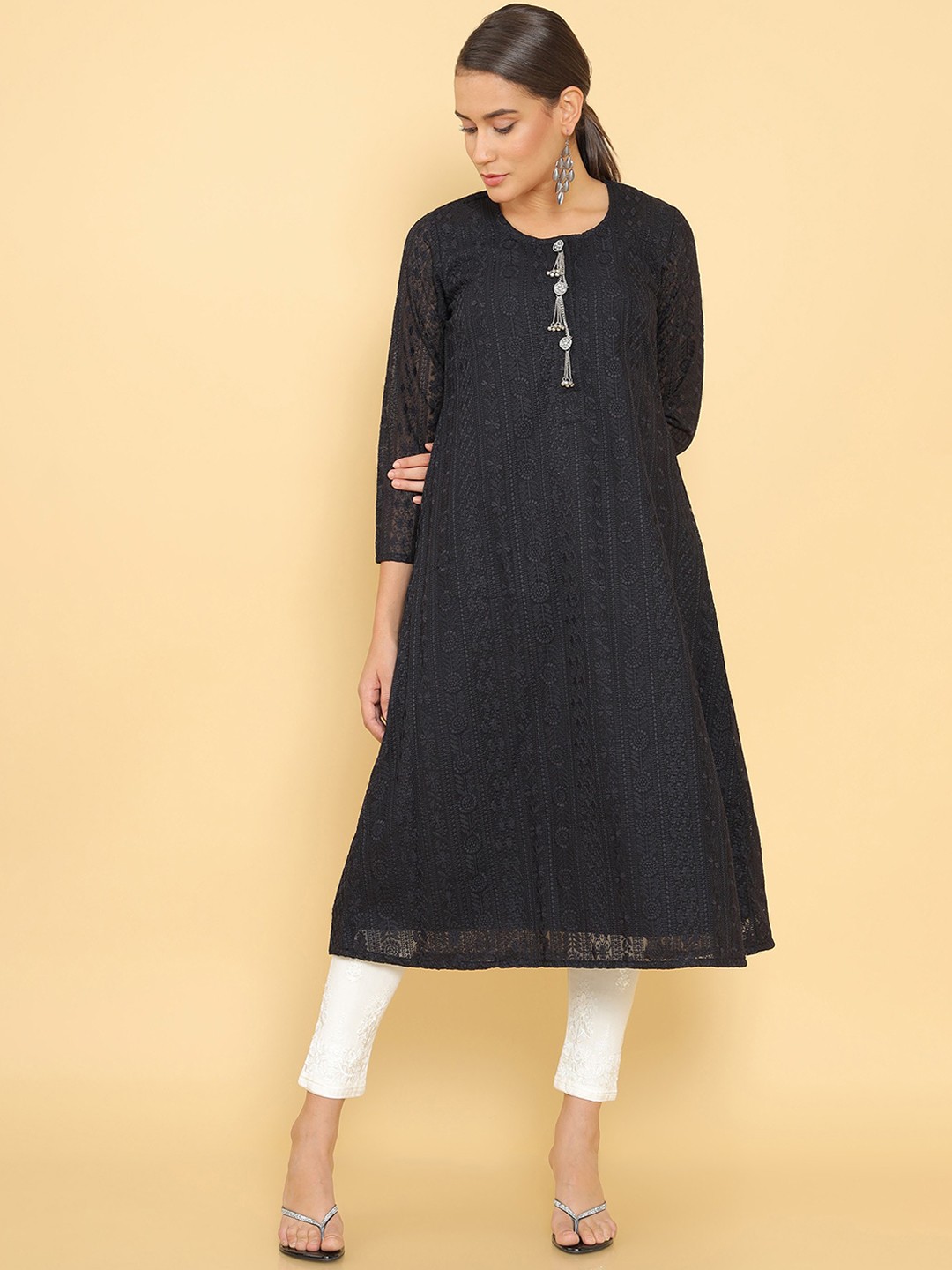 

Soch Women Black Embroidered Thread Work Georgette Kurta