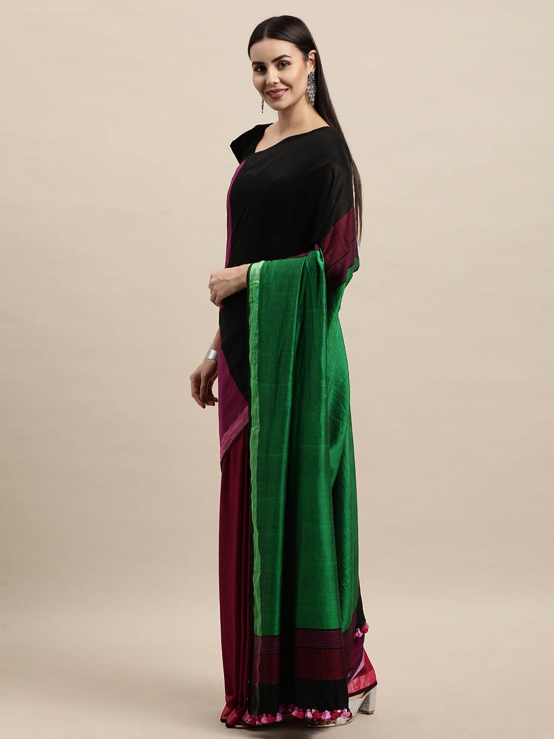 

ArtEastri Maroon & Green Colourblocked Pure Cotton Saree