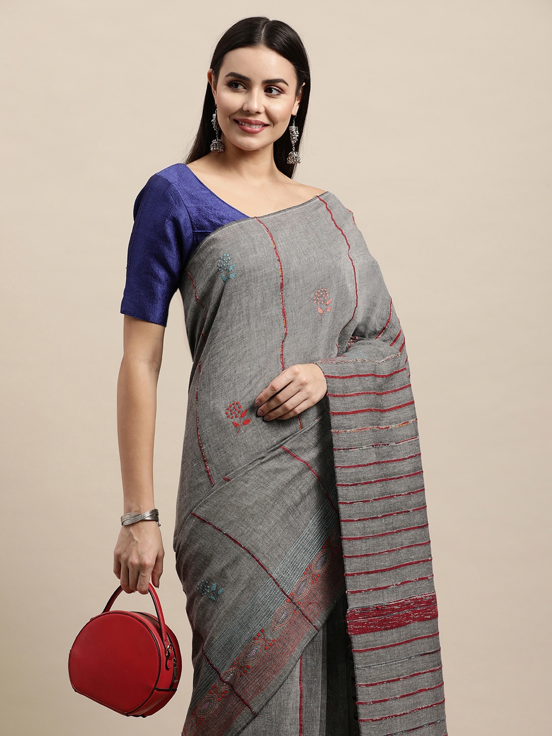 

ArtEastri Charcoal & Red Ethnic Motifs Kantha Work Pure Cotton Saree