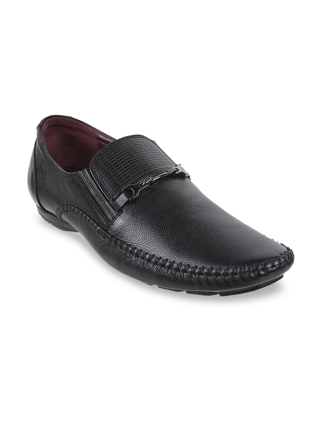 

Mochi Men Black Textured Leather Loafers