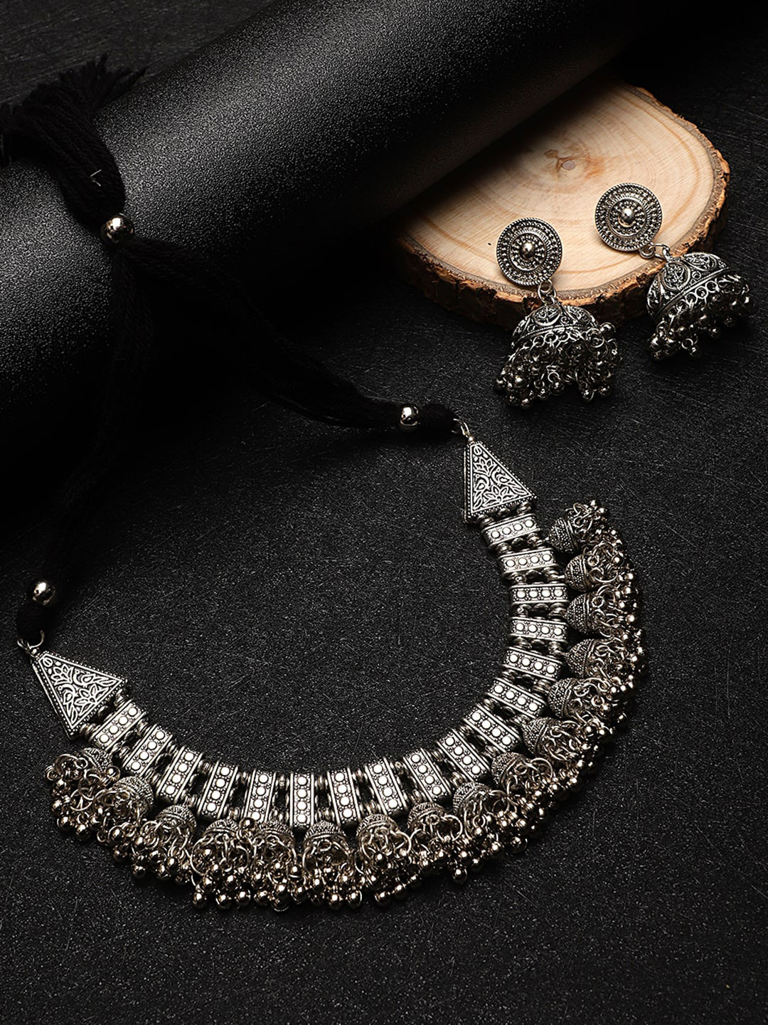 

KACY Silver-Plated Silver Handcrafted Jewellery Set