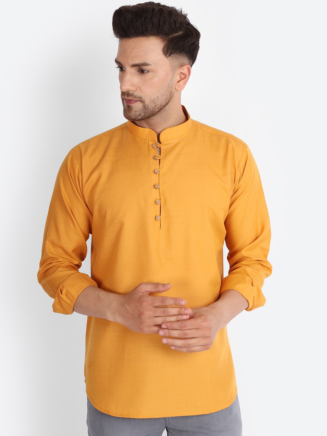 

Kaifoo Men Mustard Yellow Thread Work Kurta